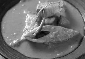 Goan Curry Pomfret )