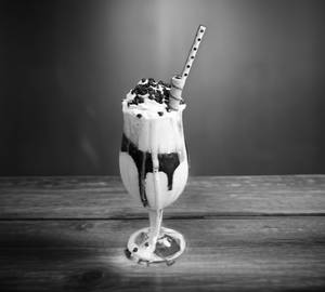 Vanilla Choco Shake