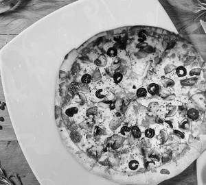Cheese Butter Mushroom Pizza [Medium]