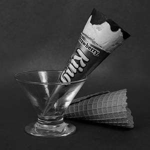 Strawberry King Cone