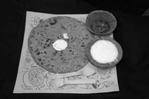 Aaloo Pyaz Paneer Paratha