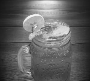 Blackcurrant Mojito 330Ml