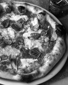 Build your own pizza