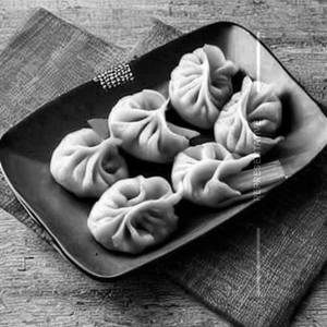 Chicken Momos          