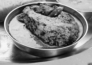 Bengali Style Fish Kalia (1 Pcs)