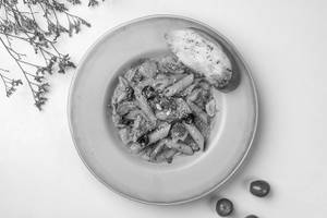 Pink Sauce Pasta