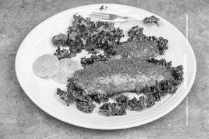 Kale Pan-Fried Fish