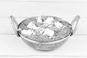 Paneer Korma (Brown Gravy)