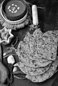 Onion Missi Roti