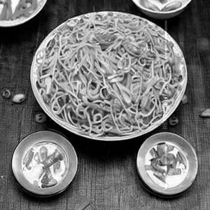 Veg Hakka noodles