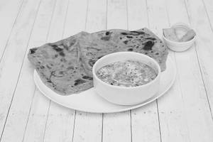 Amritsari Paneer Bhurji & Paratha (full) 2 Pcs