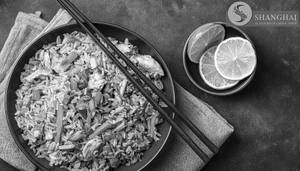 Burnt Garlic Fried Rice (Chicken) [Serves 2]