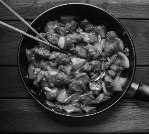 Chilli Mushroom. [10 Pieces]