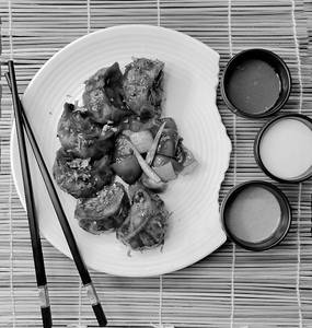 Chicken Chilly Momos (6pc)