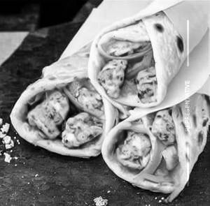 Egg Chicken Tikka Roll