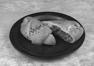 Pepper Chicken Roll