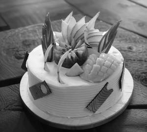 Fresh Fruit (Eggless)