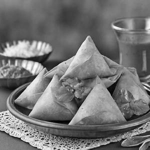 Mini Samosa [200 Gms]