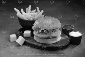 Crispy Paneer Burger Combo