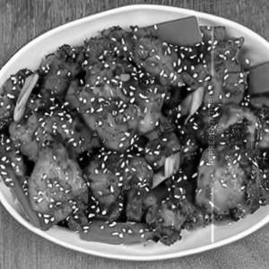 Pan Fried Noodles Chicken Choice Of Sauce