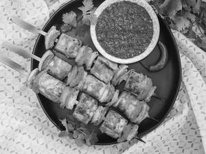 Paneer Ke Angarey