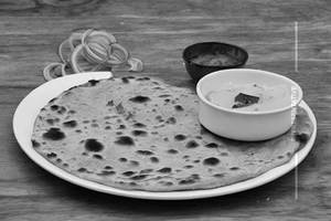 Paneer Gobi Paratha