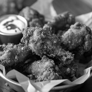 CHIKEN WINGS [ 4 PSC ]