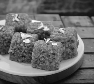 Anjeer Barfi {250Gm}