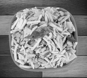 Misal Mix Namkeen {250Gm}