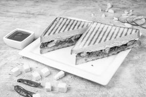 Tandoori Paneer Sandwich