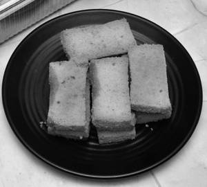 Cake Rusk (700 gms)