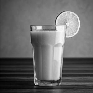 Tangy Mosambi Quencher