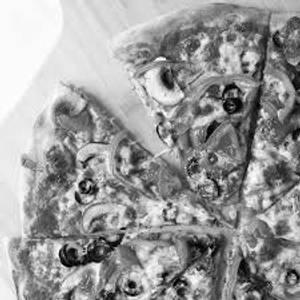 Regular Fresh Veggie Pizza