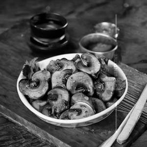 Mushroom Salt & Pepper