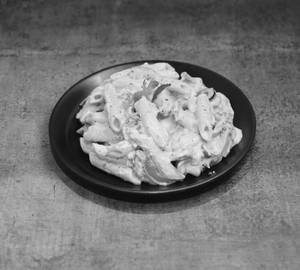 Veg White Sauce Penne Pasta