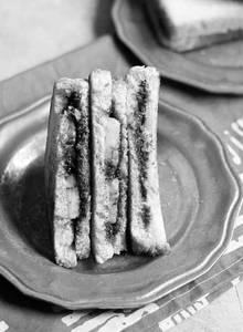Tangy sandwich