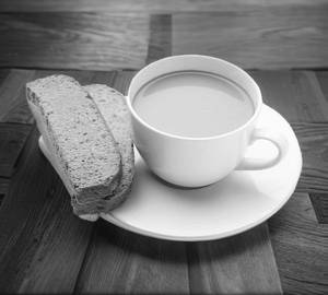 Hot Coffe 3 With  3Rusk
