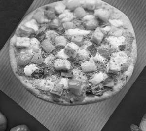 Cheese Burst Paneer Pizza