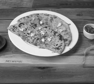 Paneer Paratha Meal
