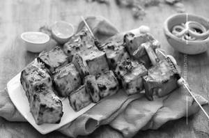 Paneer Achari Tikka