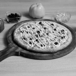 Veggie crunch pizza