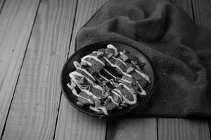 Kitkat Mini Pancakes(8 Pieces)