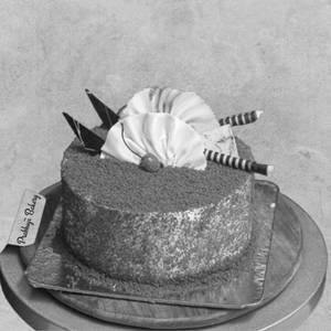 Red Velvet Cake [500 Grams] (Eggless)