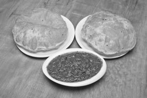 Channa Bhatura