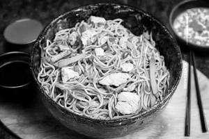 Chicken hakka noodles