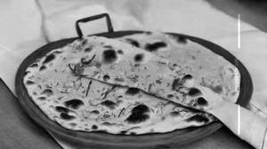 Lasooni Naan