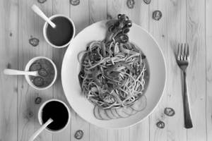 Seafood hakka noodles