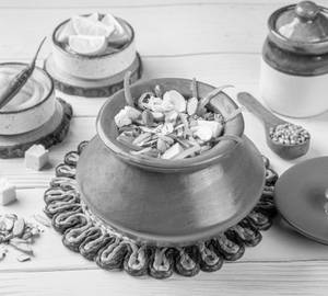 Veg Diwani Handi Gravy (750 Ml)