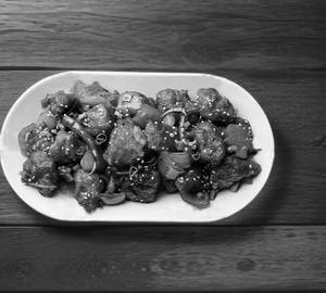 Dry chilli chicken [6 pieces]