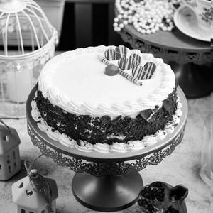 Black Forest  1 Kg + (1/2 Kg Free)